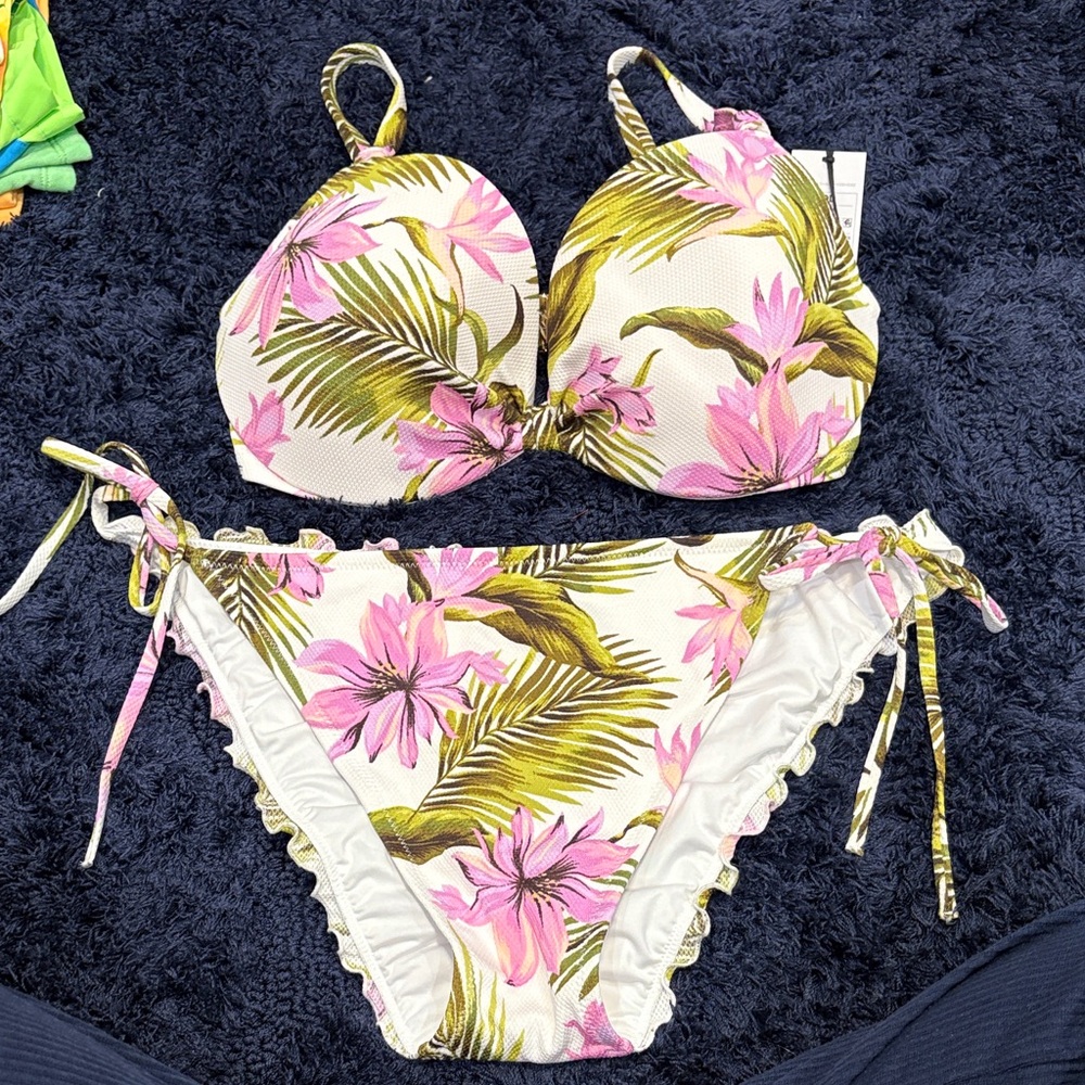 Shade & Shore Tropical Floral Bikini Set with Pink and Green Accents 36DD XL